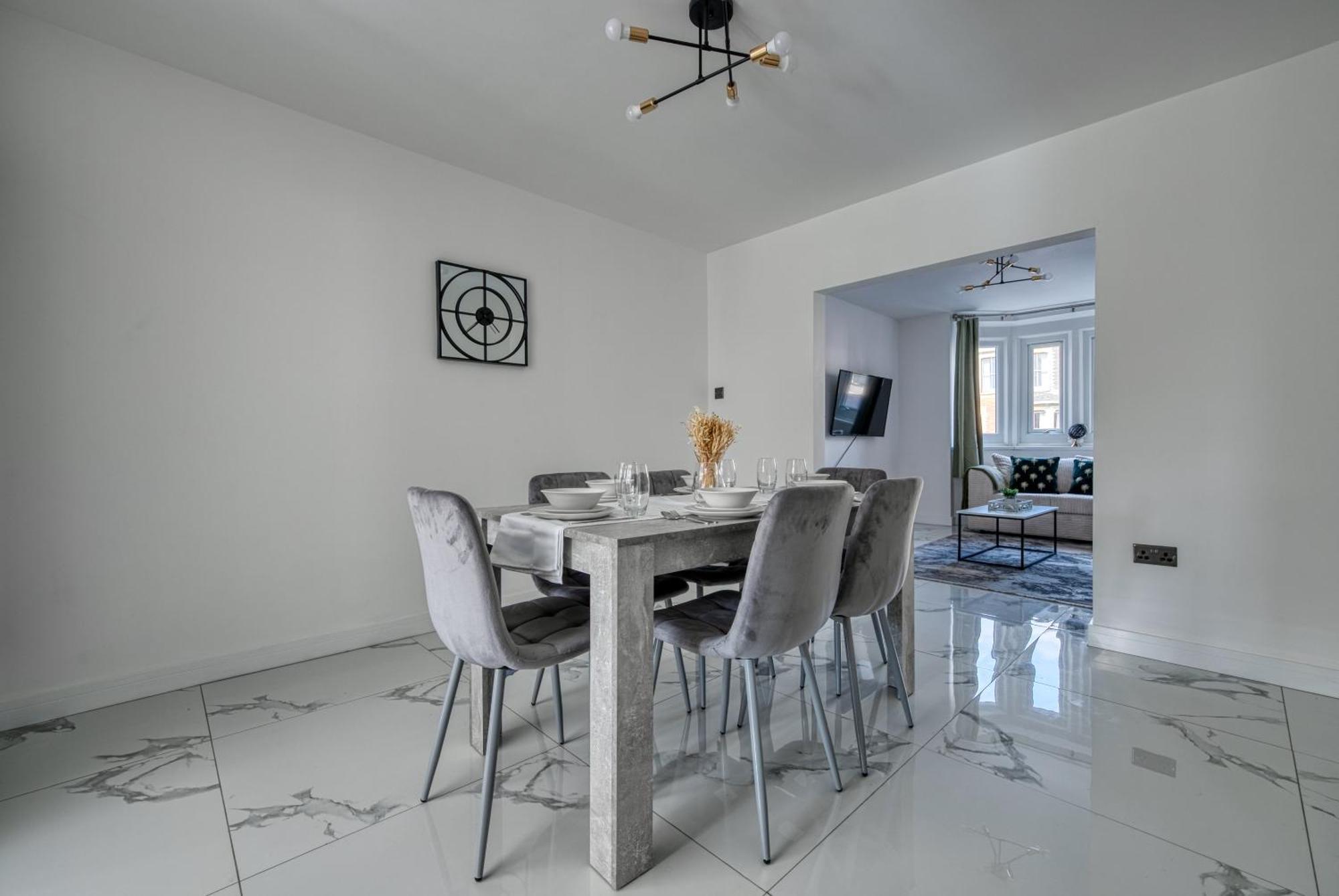 Aryas Homes Oxford - Headington Екстериор снимка